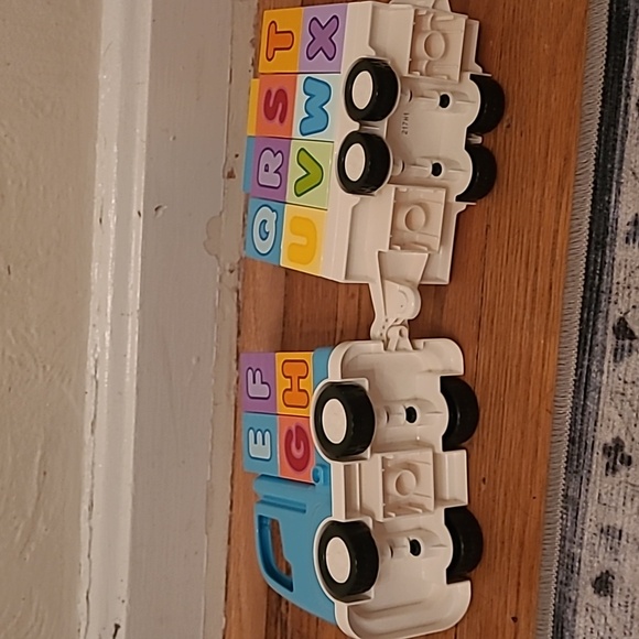 DUPLO Alphabet Truck - No Figures - Picture 6 of 6